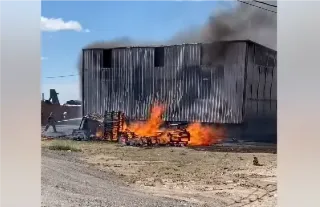 INCENDIO PARQUE INDUSTRIAL TIA MARUCA