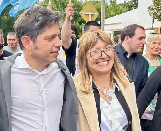 AXEL KICILLOF, MARIEL CINIRELLA