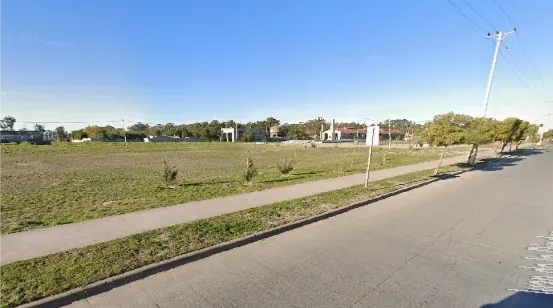 PARQUE CENTRAL PREDIO DEL FERROCARRIL