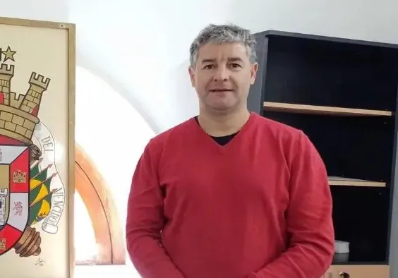 RICARDO ANGOS