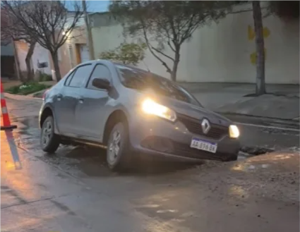 AUTO POZO ABSA CALLE PERU