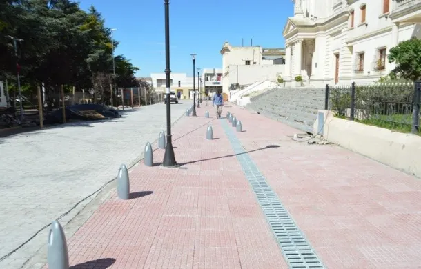semipeatonal