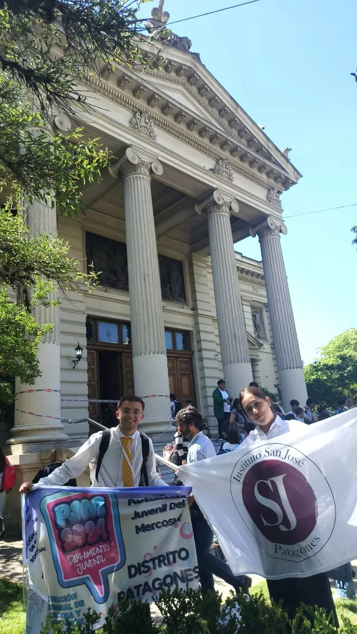 PARLAMENTO JUVENIL DEL MERCOSUR