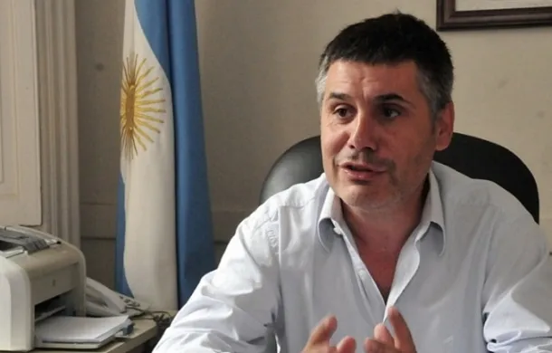 martello defensor adjunto