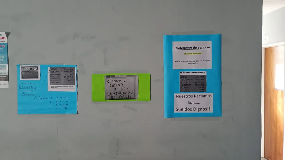 MUNICIPALES, RETENCION DE SERVICIOS, CARTELES, AFICHES