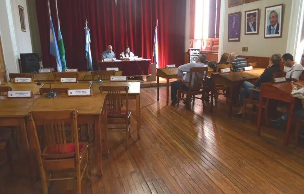 concejo deliberante hcd sesion oficialismo
