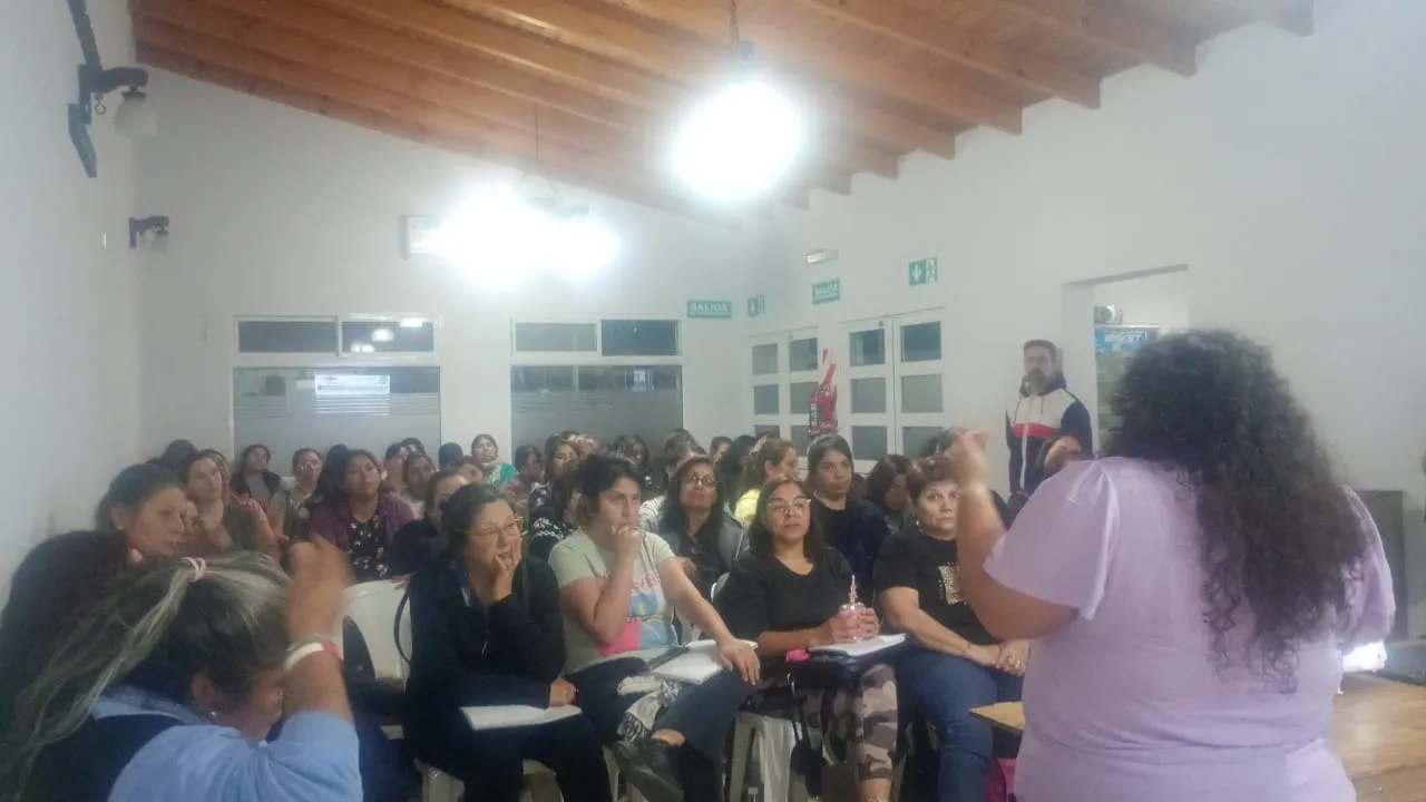 23171b61-81c3-42bd-8fff-1797f8e2499e