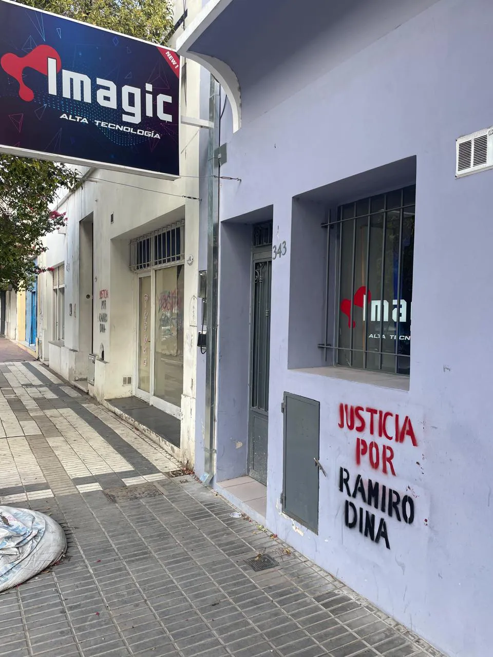 RAMIRO DINA, PINTADAS, COMERCIOS