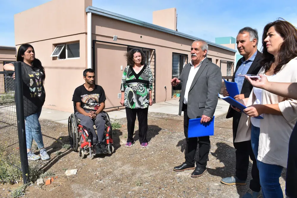 ENTREGA EN LAS 53 VIVIENDAS
