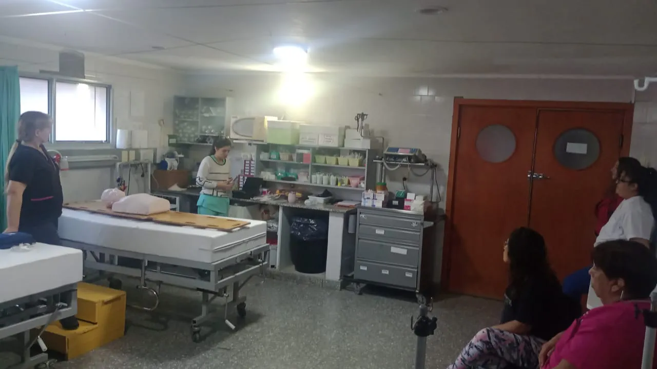 VILLALONGA, HOSPITAL, CAPACITACION