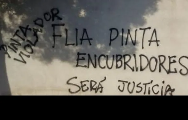 nestor pinta escrache pintadas