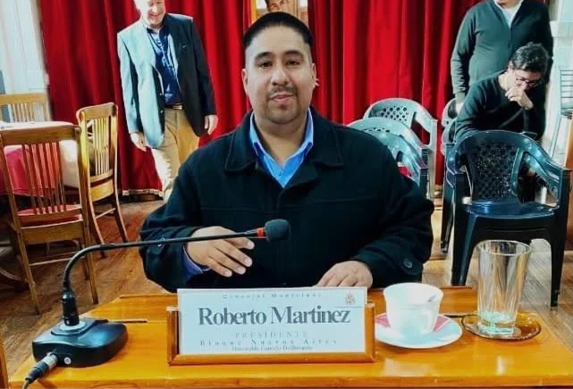 ROBERTO MARTINEZ
