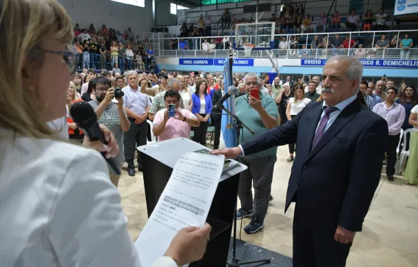 ricardo marino intendente juramento