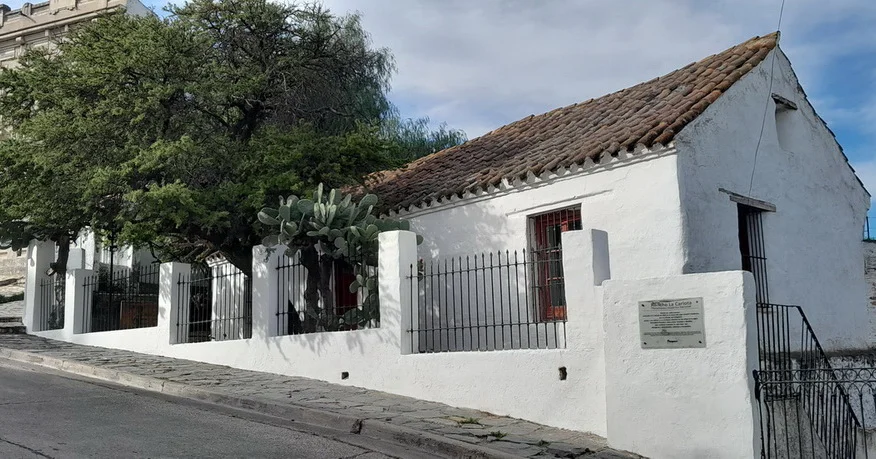 LA CARLOTA