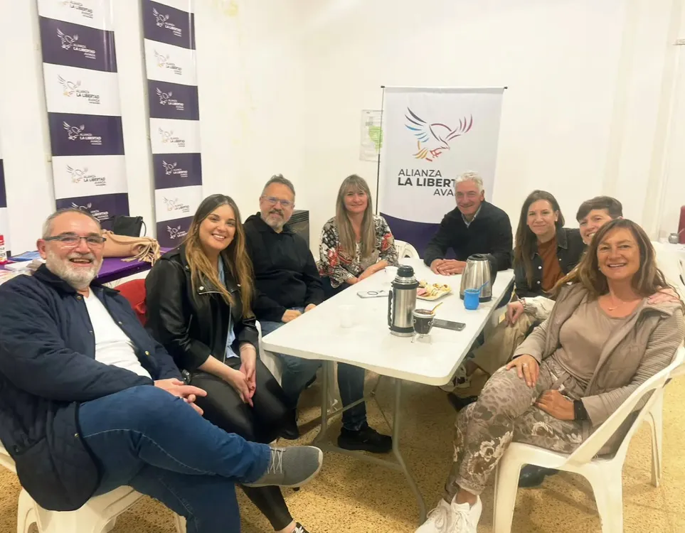 Diego Valenzuela Daniela Reich