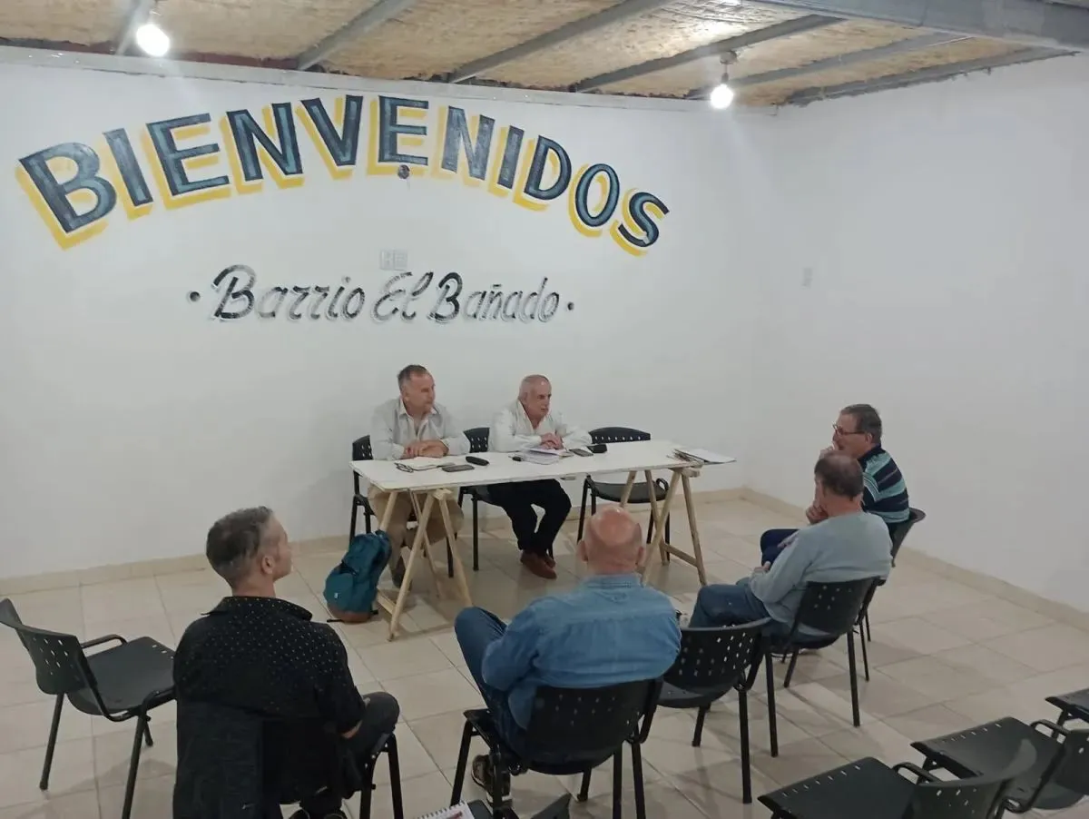 RICARDO MARINO EN LA COMISION DE FOMENTO DE EL BAÑADO