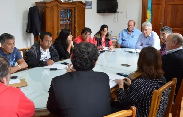 ejecutivo gremios paritarias