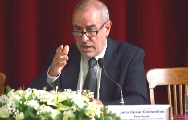 julio constantino constantino