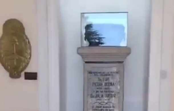 luis piedrabuena mausoleo