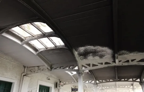 centro de formacion profesional vandalismo estacion ferroviaria