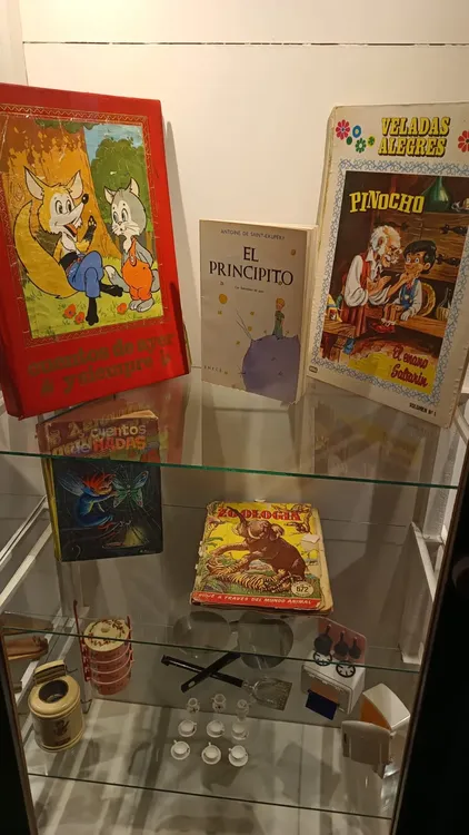 JUGUETES EN EL MUSEO EMMA NOZZI