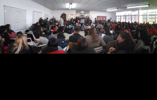 universidades asamblea