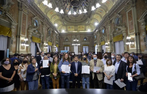axel kicillof gremios licencias parentales