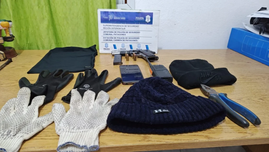 ELEMENTOS SECUESTRADOS TRAS UN ROBO