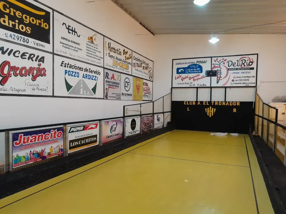 CANCHA DE BOCHAS DE EL TRONADOR