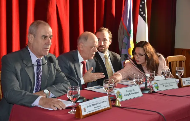 concejo deliberante julio costantino sesion conjunta mario francioni