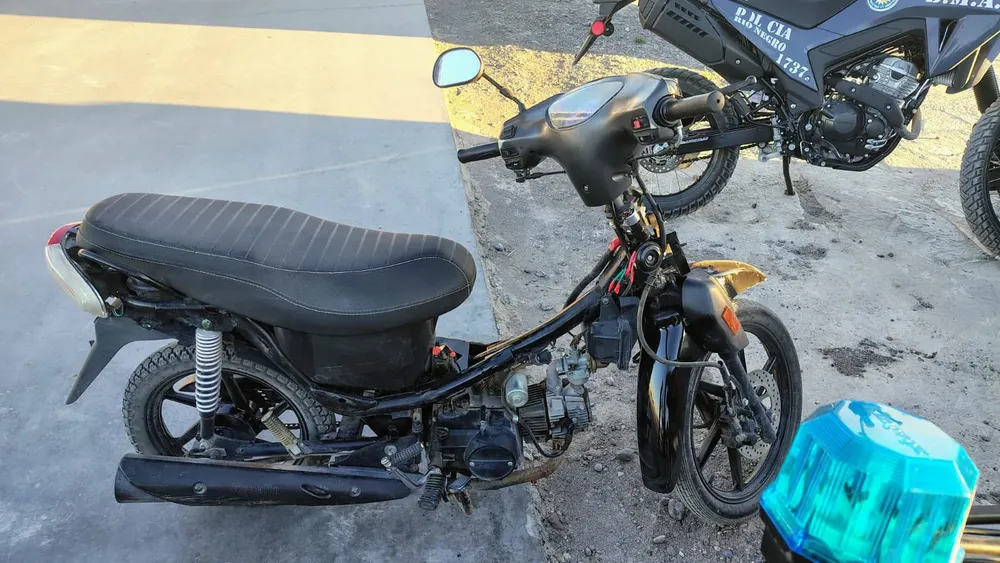 MOTO RECUPERADA ROBADA VIEDMA