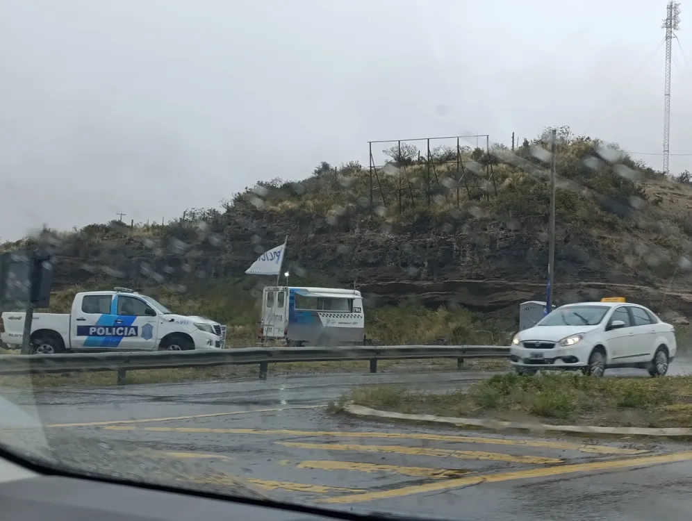 ca87278c-24f5-4ca9-9f50-b1cfd65e47ed