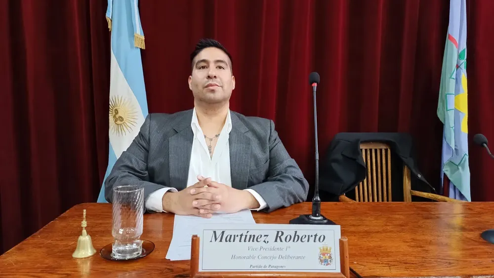 ROBERTO MARTINEZ
