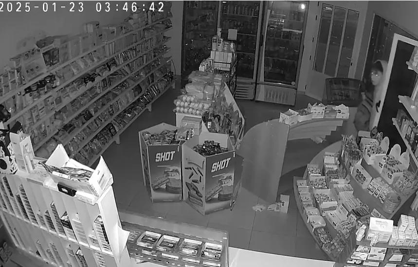 EL BAÑADO, ROBO, KIOSCO