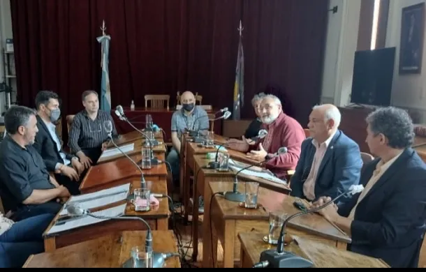 concejales vecinos costanera