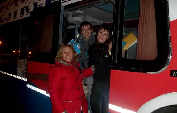 alumnos secundarios viaje tecnopolis