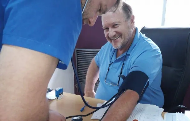 controles de glucemia y tensión arterial