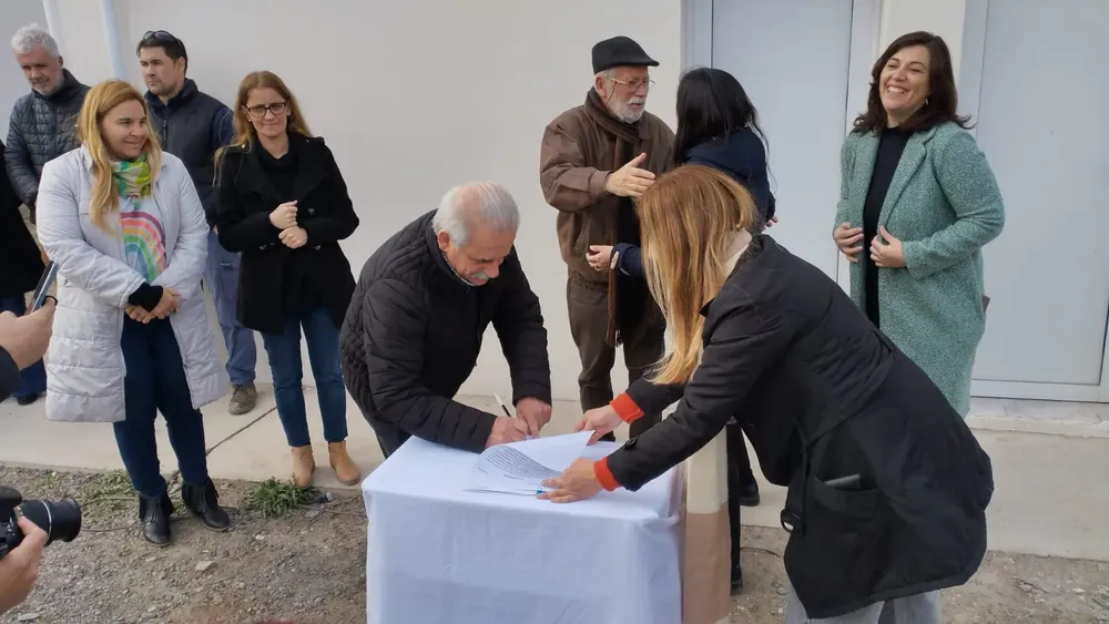 ENTREGA DE LAS 53 VIVIENDAS