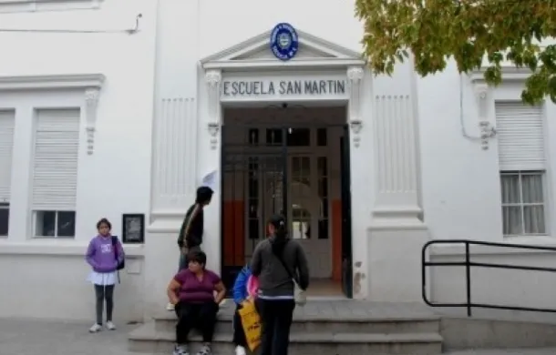 escuela 8