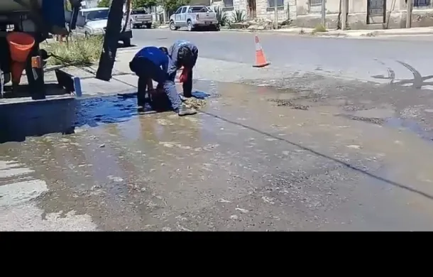 absa desborde cloacal calle barbieri y tucuman