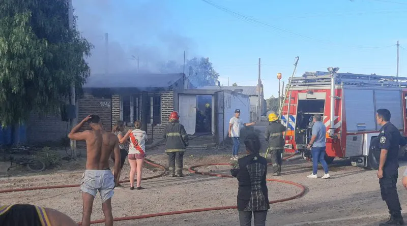 INCENDIO EN VILLA DEL CARMEN