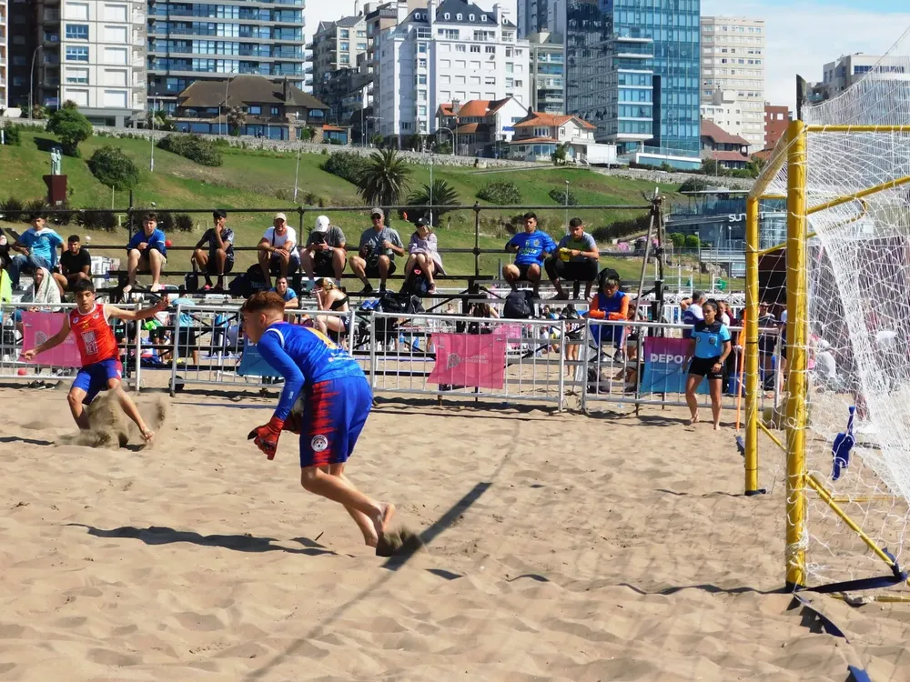 BEACH FUTBOL EN LOS JEGOS BONAERENSES