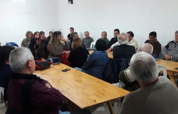 reunión 1pais