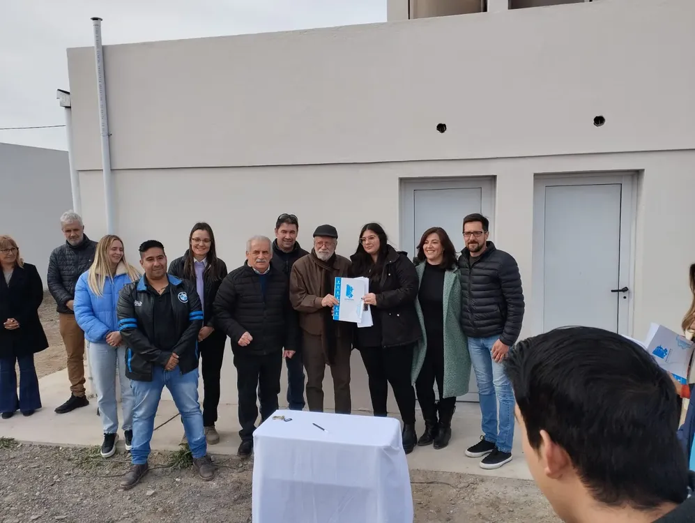 entrega 53 viviendas