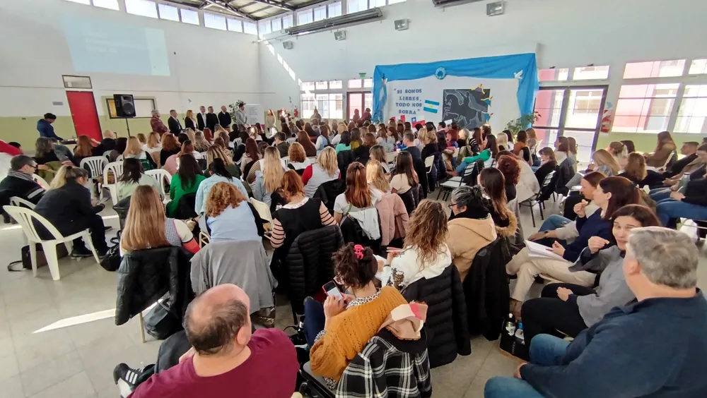 288cae72-3347-4efb-8a8b-de9c7faa7a85