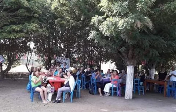 colonia de vacaciones adultos