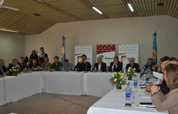 foro intendentes bonaerenses patagones