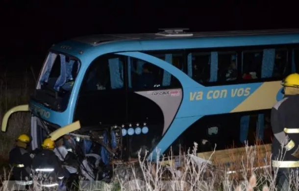 ceferino accidente choque frontal muerte fallecidos olavarria