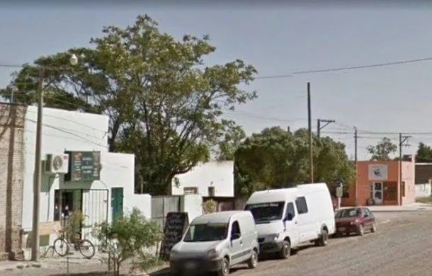 comercios boulevard moreno