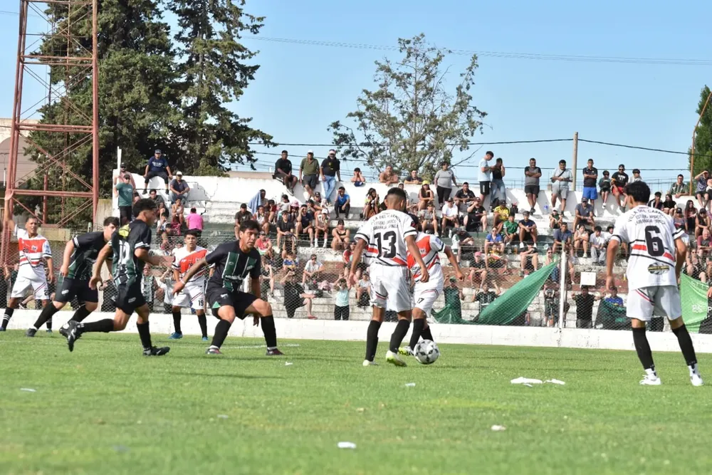 LIGA BARRIAL DE FUTBOL VILLA DEL CARMEN 268 VIVIENDAS